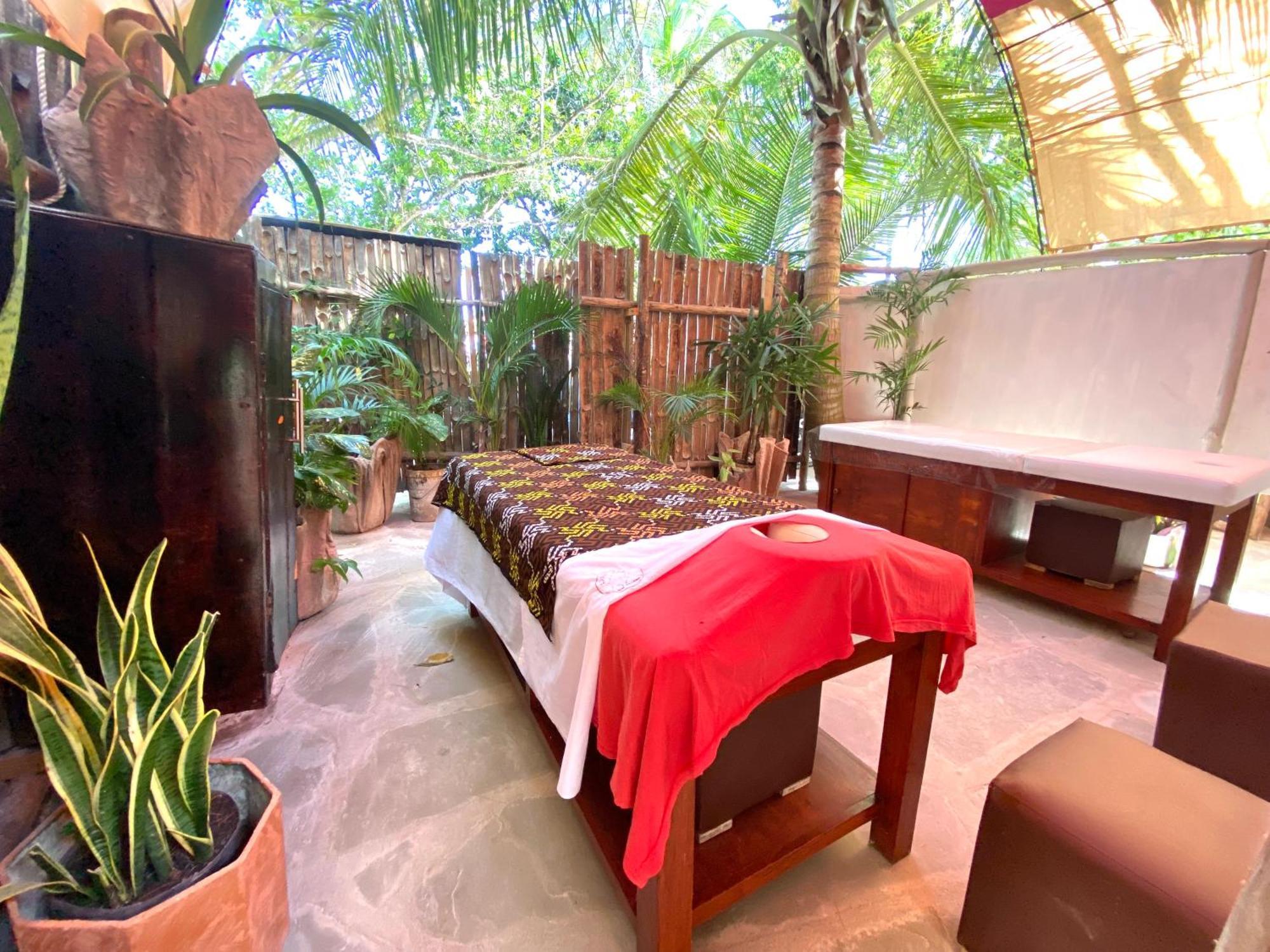 Soul Breeze Beach Resort شاطئ دياني المظهر الخارجي الصورة