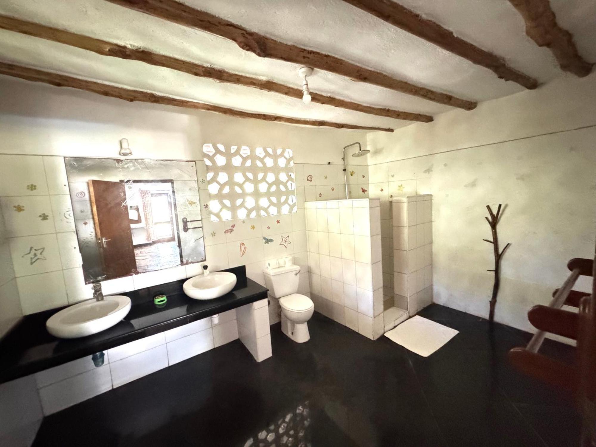 Soul Breeze Beach Resort شاطئ دياني المظهر الخارجي الصورة